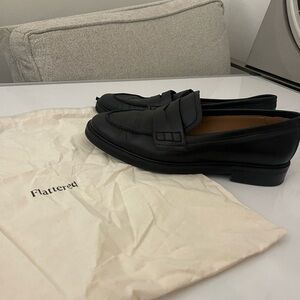 Flattered Sara Black Leather Loafers US Size 9 / EU 39